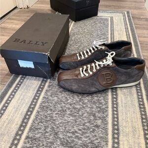Bally Gray & Brown Suede Leather Low-Top Sneakers
